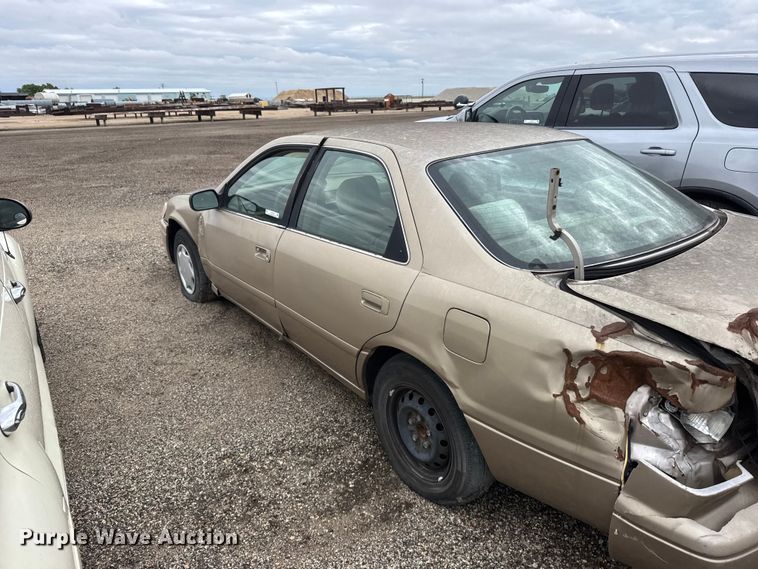 image for item FB7290 2000 Toyota Camry 