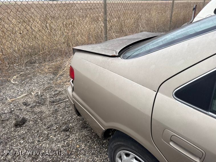 image for item FB7290 2000 Toyota Camry 