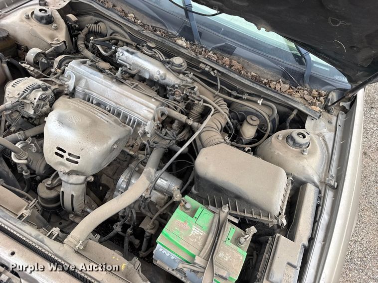 image for item FB7290 2000 Toyota Camry 