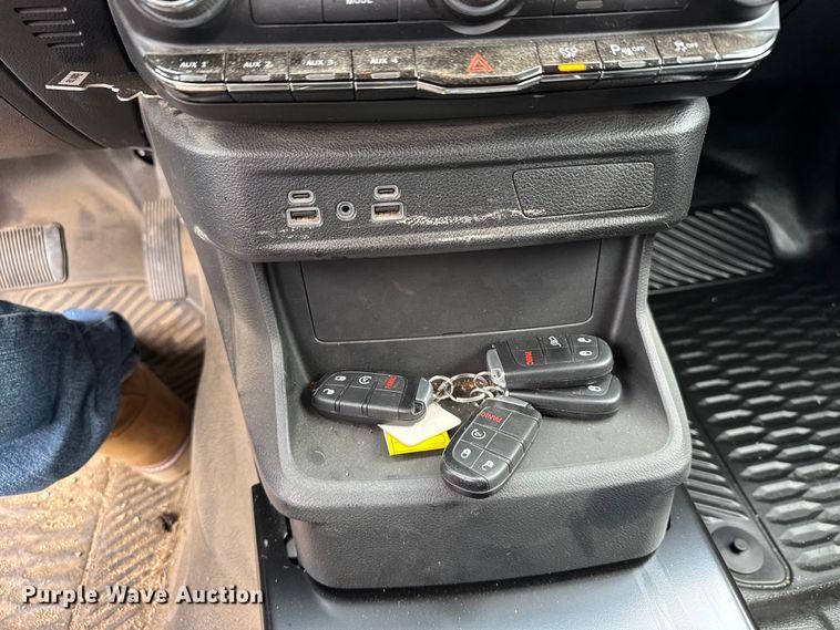 image for item FB7291 2021 Dodge Durango SSV SUV