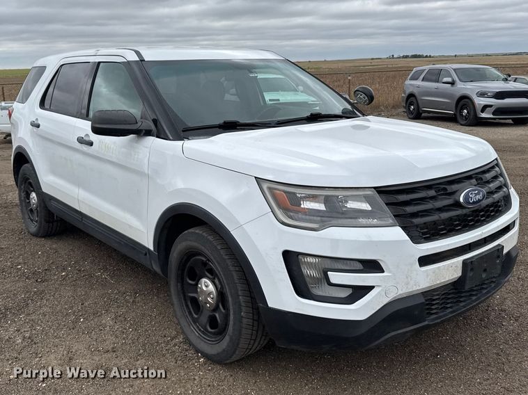 image for item FB7292 2017 Ford Explorer Police SUV