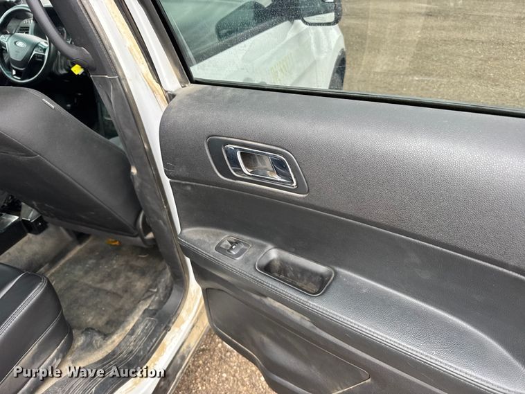 image for item FB7292 2017 Ford Explorer Police SUV