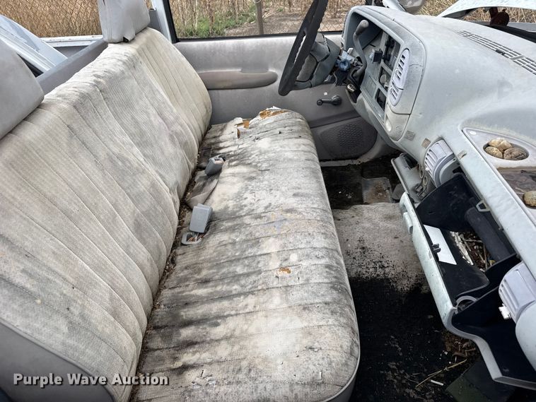 image for item FB7294 1995 GMC Sierra 1500 pickup truck