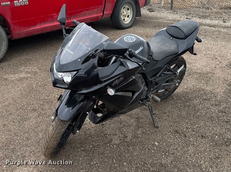 image for item FB7295 2012 Kawasaki Ninja 250R 