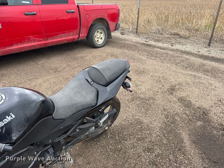 image for item FB7295 2012 Kawasaki Ninja 250R 