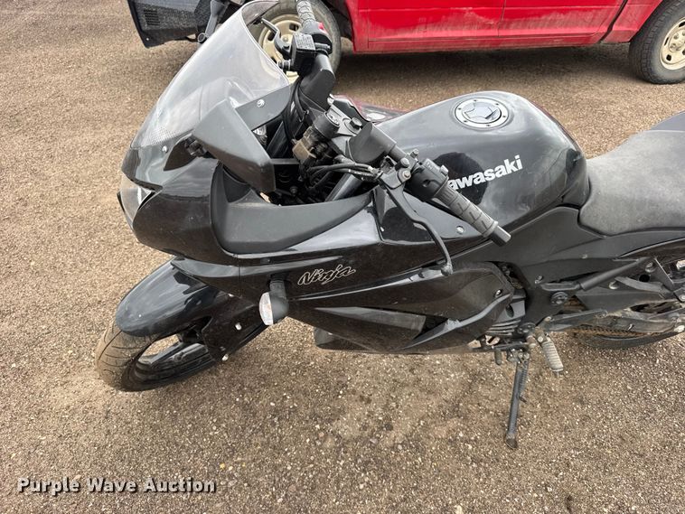 image for item FB7295 2012 Kawasaki Ninja 250R 