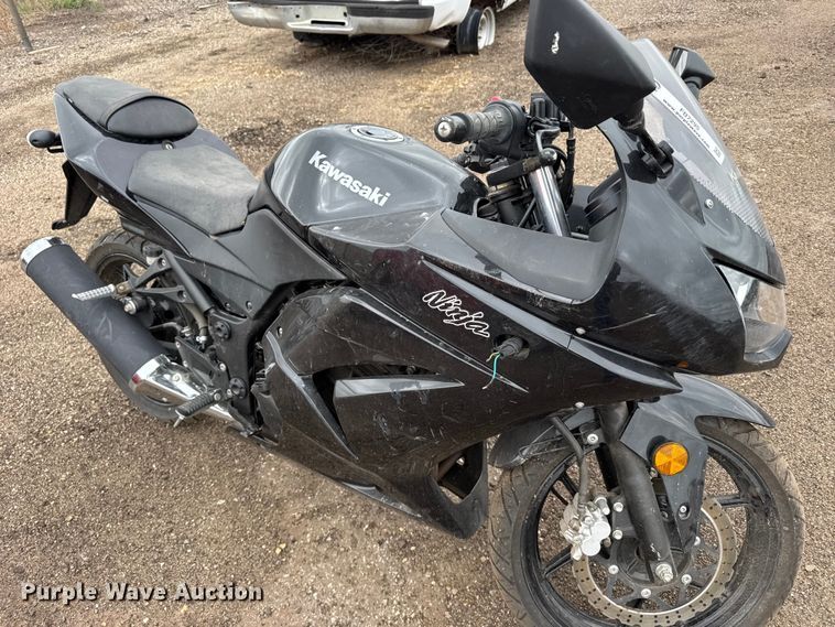 image for item FB7295 2012 Kawasaki Ninja 250R 