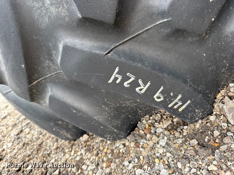 image for item FB7296 (8) tires