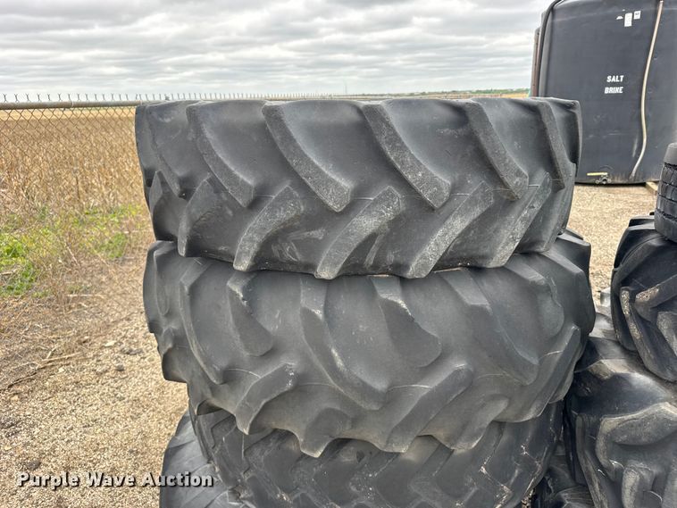 image for item FB7296 (8) tires