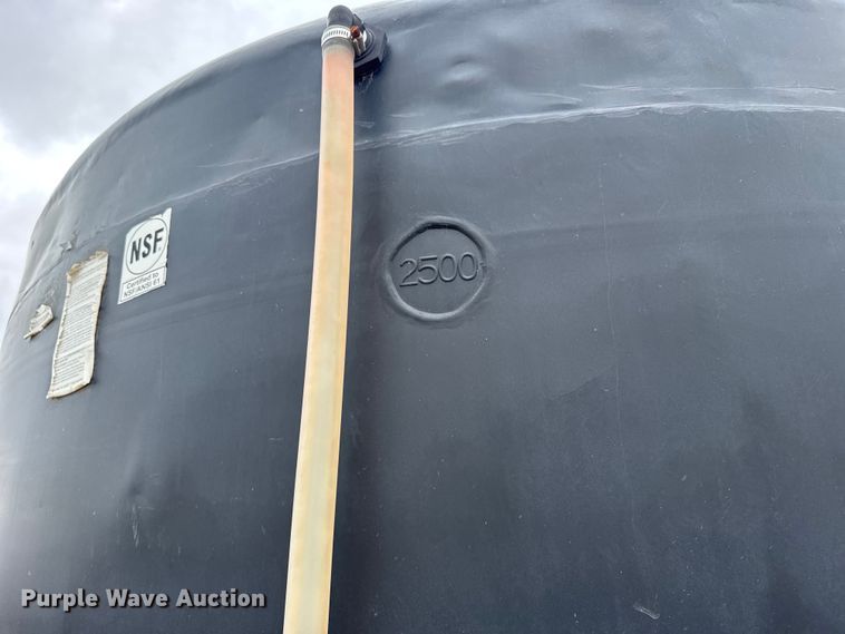 image for item FB7298 Salt brine tank