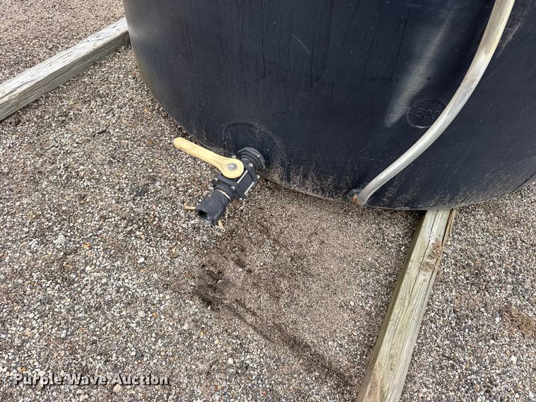 image for item FB7298 Salt brine tank
