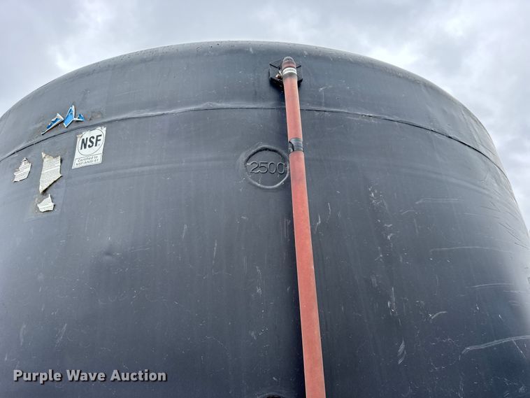 image for item FB7299 Salt brine tank