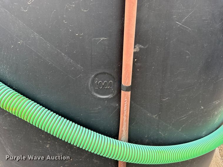 image for item FB7299 Salt brine tank