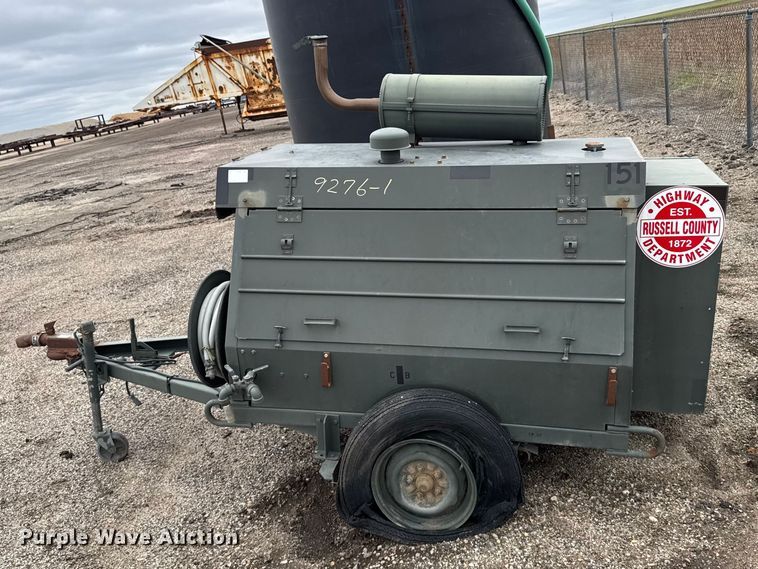image for item FB7300 1988 11M125RPDQ air compressor
