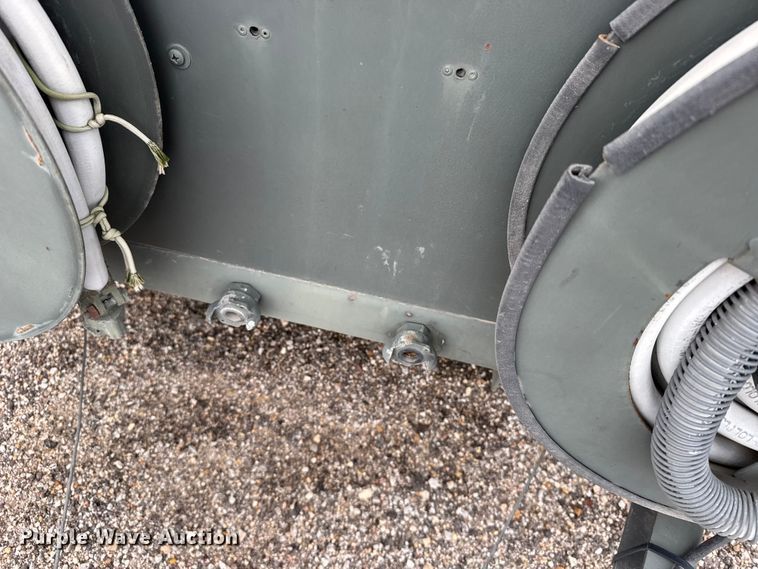 image for item FB7300 1988 11M125RPDQ air compressor