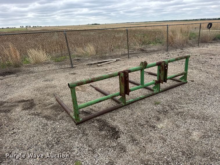 image for item FB7301 Bale fork