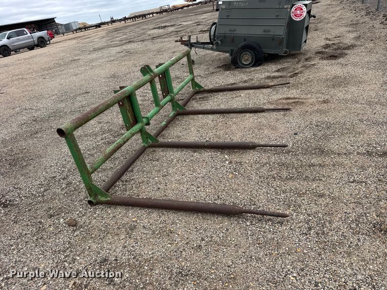 image for item FB7301 Bale fork