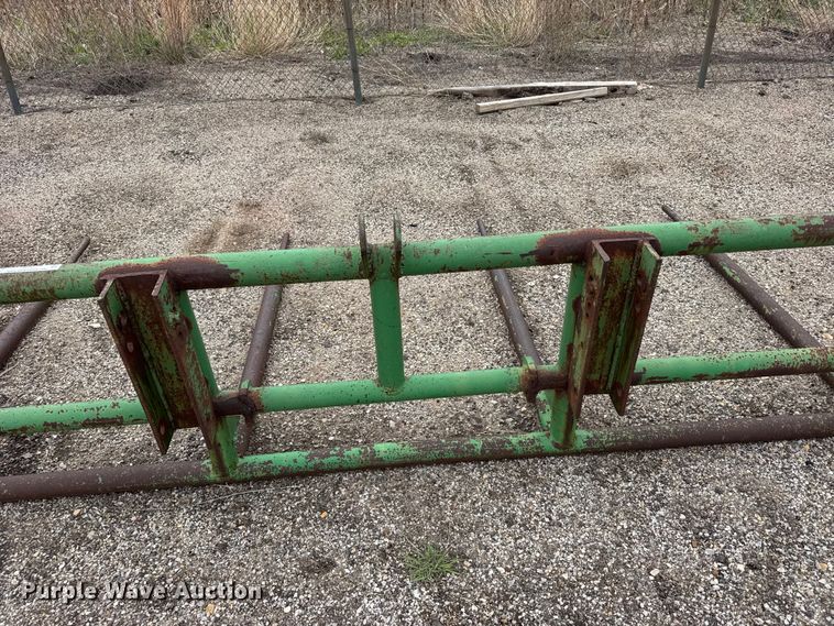 image for item FB7301 Bale fork