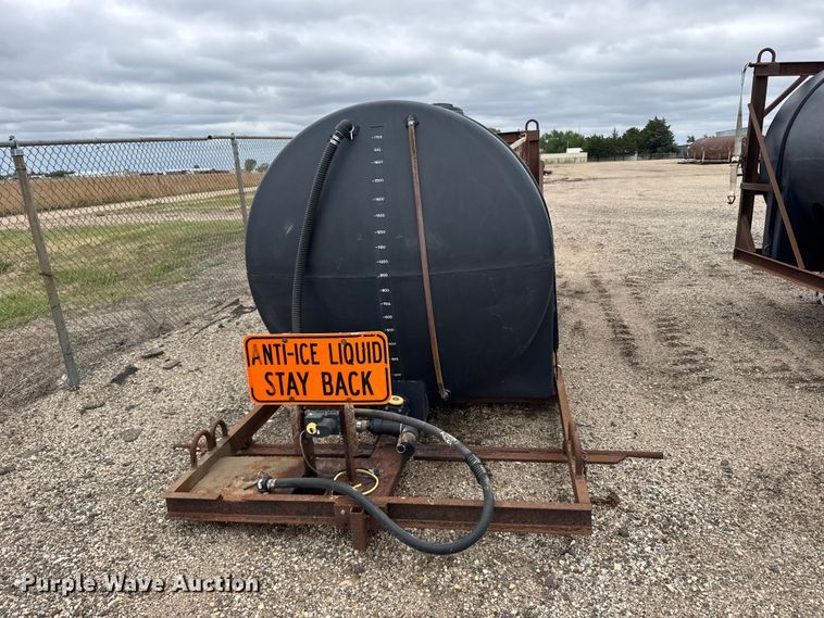 image for item FB7304 Salt brine distribution tank