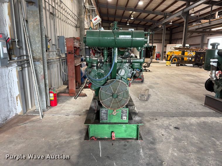 image for item FB8121 Detroit Diesel 16V71 engine