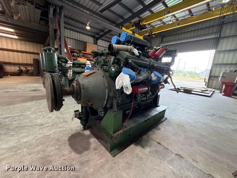 image for item FB8121 Detroit Diesel 16V71 engine