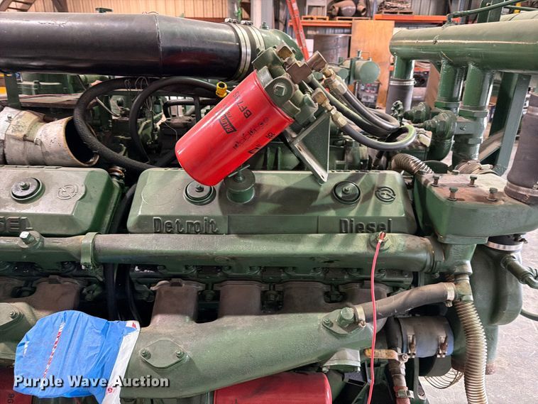 image for item FB8121 Detroit Diesel 16V71 engine