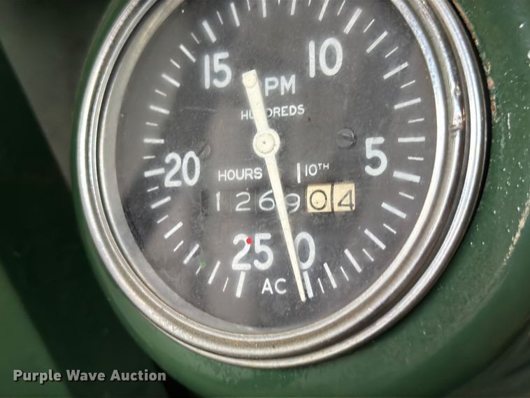 image for item FB8121 Detroit Diesel 16V71 engine