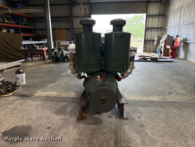 image for item FB8122 Detroit Diesel 16V71 engine