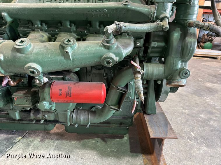 image for item FB8122 Detroit Diesel 16V71 engine