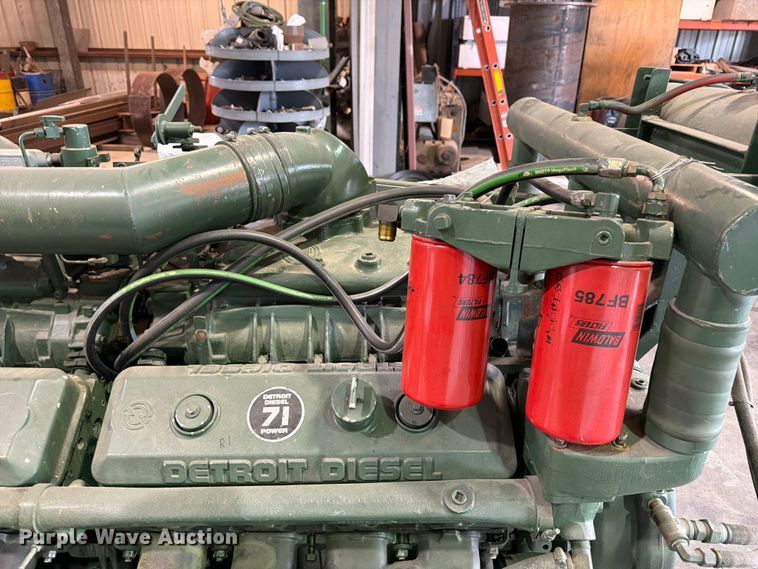 image for item FB8122 Detroit Diesel 16V71 engine
