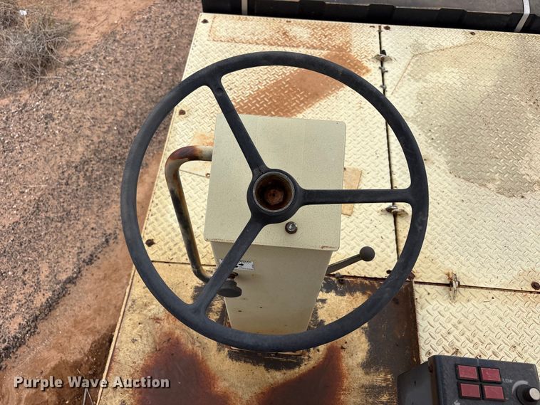image for item FC2226 1996 Ingersoll Rand PT125R pneumatic roller