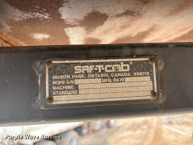 image for item FC2226 1996 Ingersoll Rand PT125R pneumatic roller