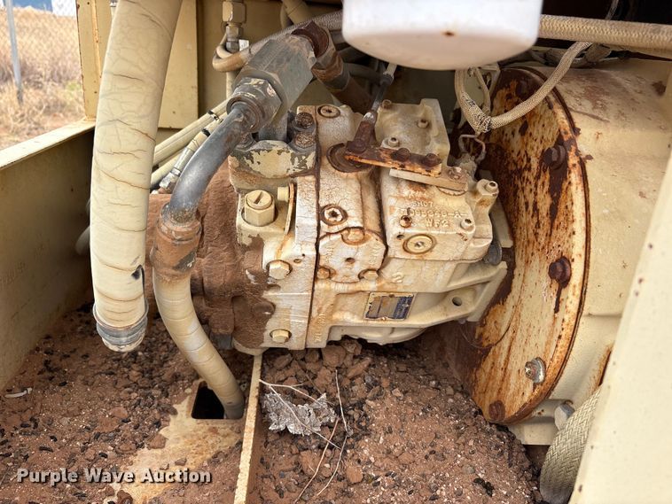 image for item FC2226 1996 Ingersoll Rand PT125R pneumatic roller