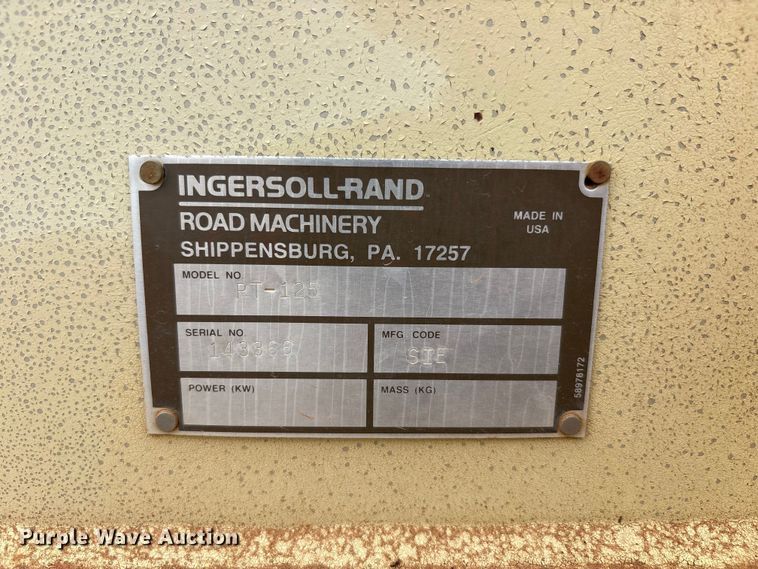 image for item FC2226 1996 Ingersoll Rand PT125R pneumatic roller