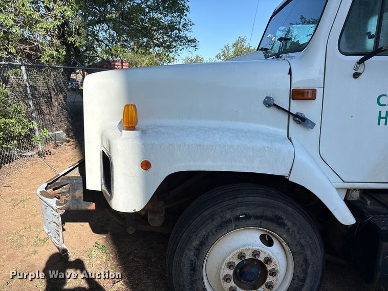 image for item FC2234 1998 International 2654 refuse truck