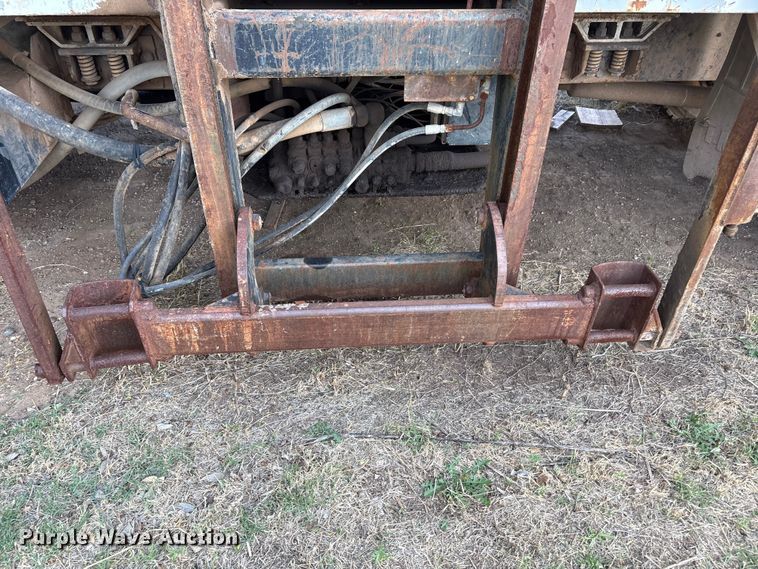 image for item FC2234 1998 International 2654 refuse truck