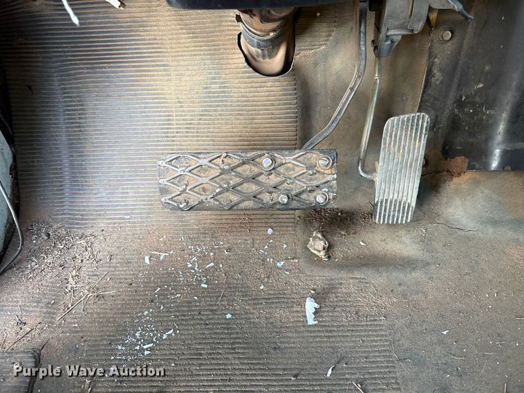 image for item FC2234 1998 International 2654 refuse truck