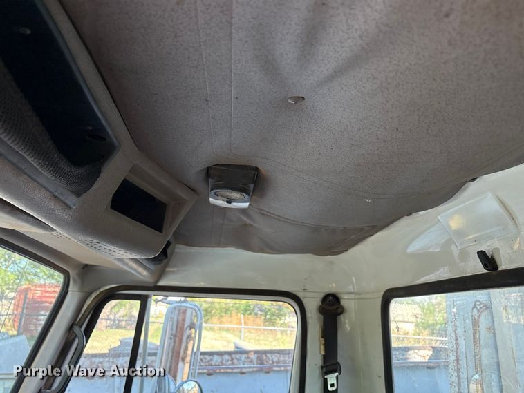 image for item FC2234 1998 International 2654 refuse truck