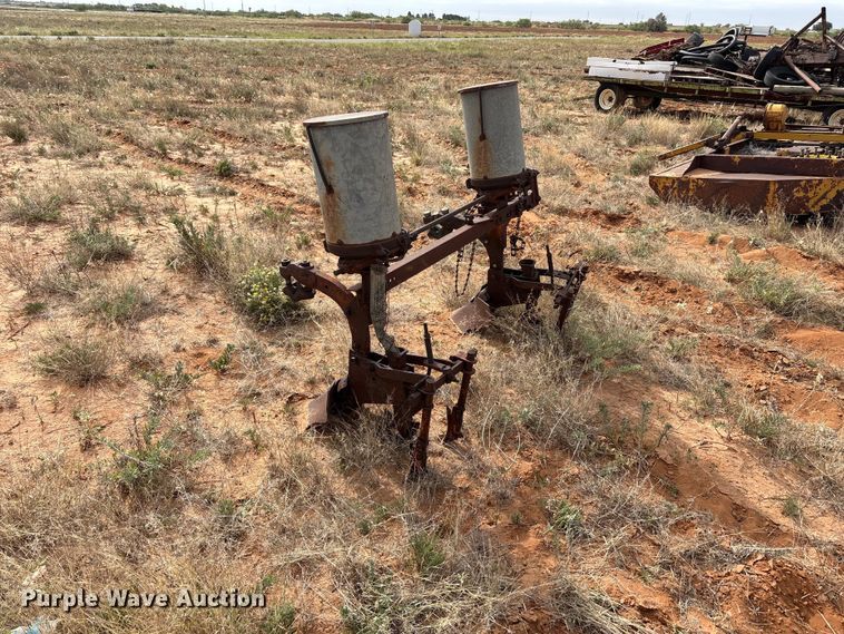 image for item FC2258 seeder