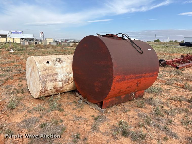 image for item FC2259 (2) fuel tanks