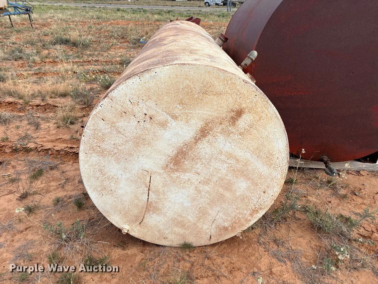 image for item FC2259 (2) fuel tanks