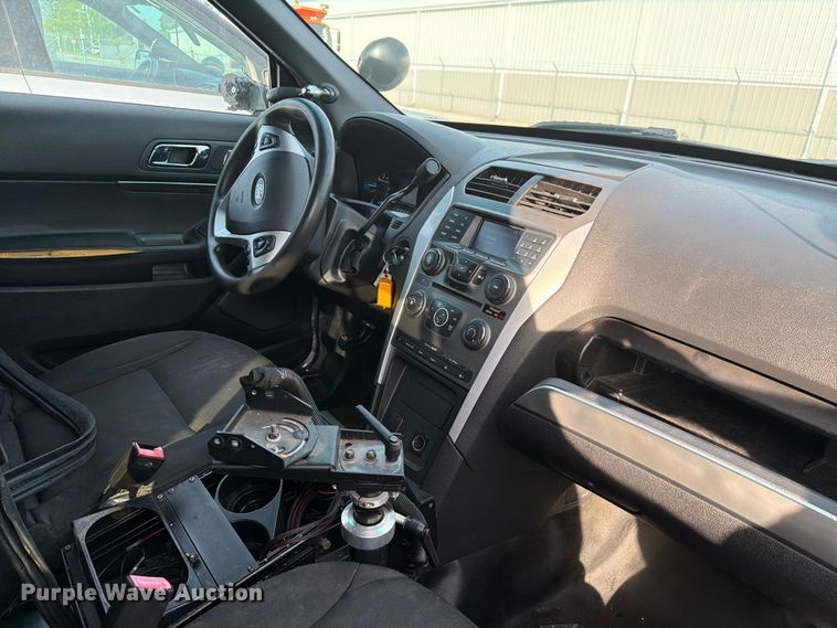 image for item FC3023 2015 Ford Explorer Police Interceptor SUV