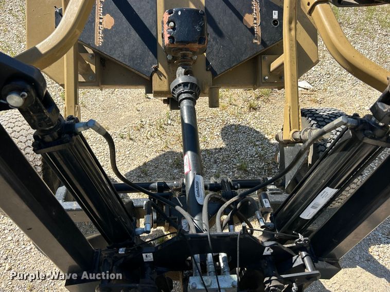 image for item FC5451 Land Pride AFM4214 batwing finish mower