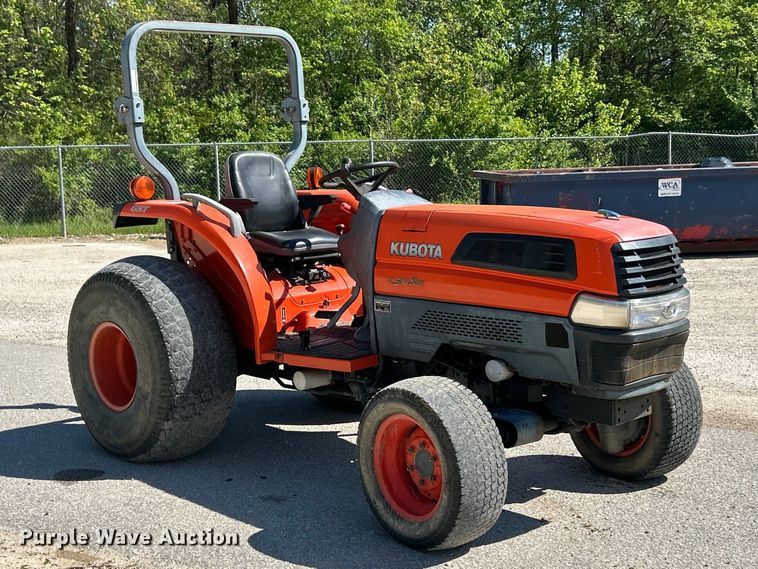 image for item FC5452 Kubota L5030 GST MFWD tractor
