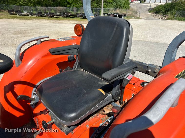 image for item FC5452 Kubota L5030 GST MFWD tractor