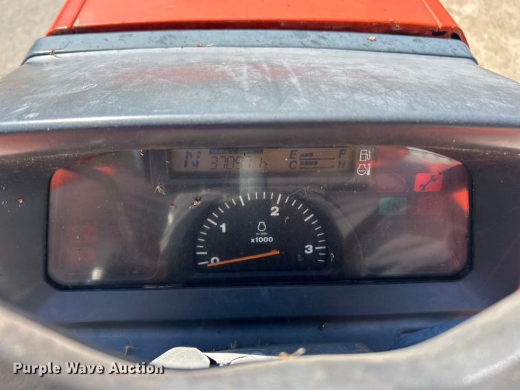 image for item FC5452 Kubota L5030 GST MFWD tractor