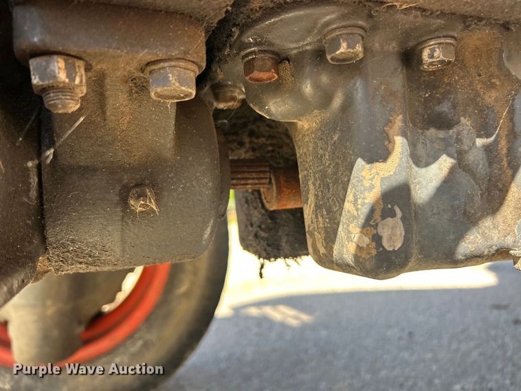 image for item FC5452 Kubota L5030 GST MFWD tractor