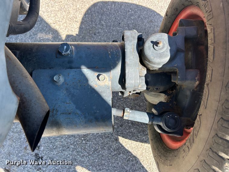 image for item FC5452 Kubota L5030 GST MFWD tractor