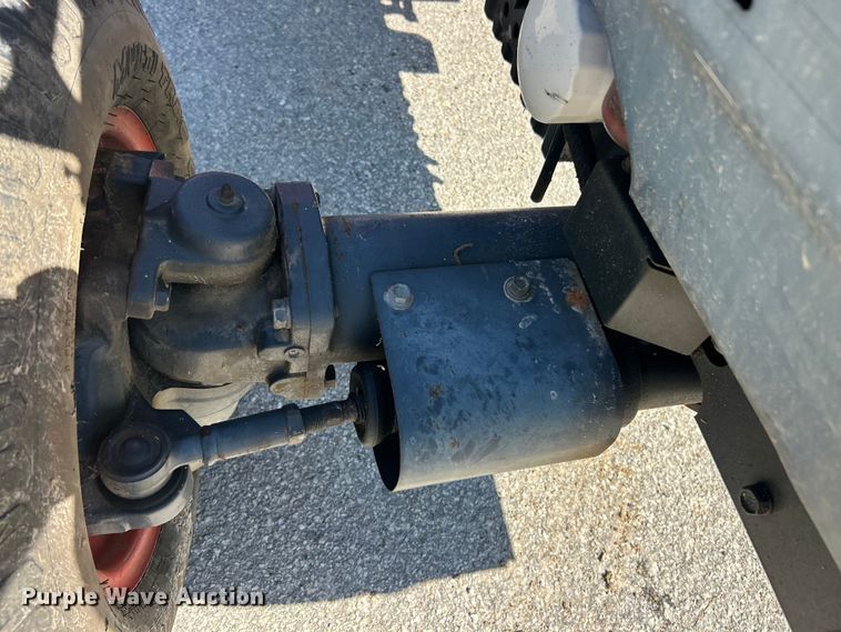 image for item FC5452 Kubota L5030 GST MFWD tractor