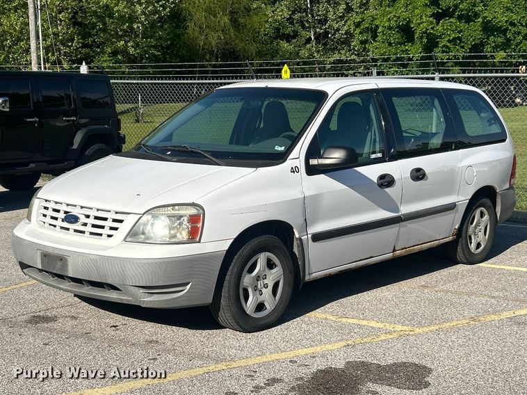 Photo of a 2007 Ford Freestar